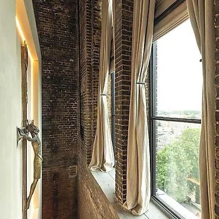 Hotel The Clock Tower 5*