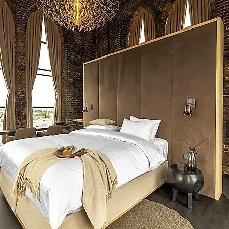 The Clock Tower Hotel Weesp