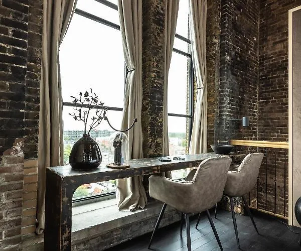 Hotel The Clock Tower Weesp