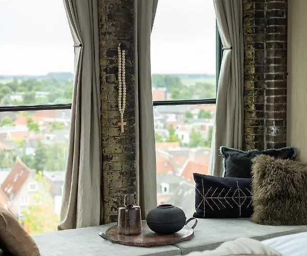 Hotel The Clock Tower